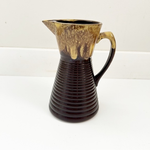 Vintage Made in Japan Two Tone Brown Glazed Pottery Pitcher Mid-Century Modern - Picture 2 of 9